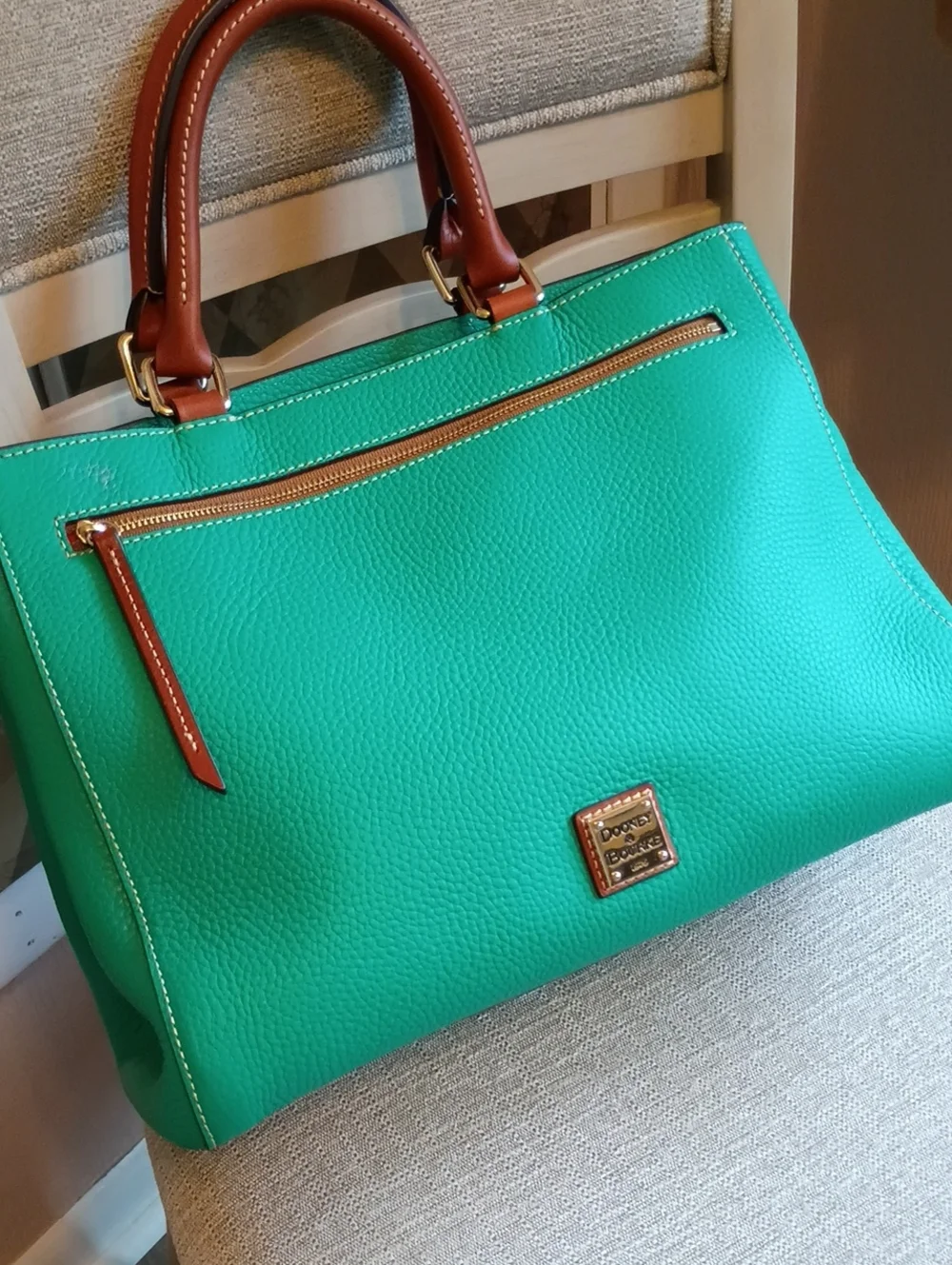 Dooney & Bourke excellent comes